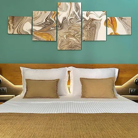 Апартаменты Aulona Luxury Seaview Residences *