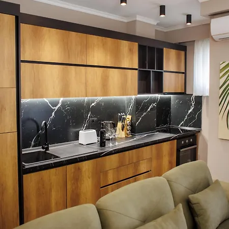 Апартаменты Aulona Luxury Seaview Residences *